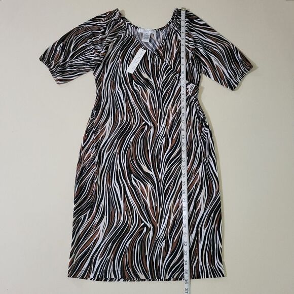 Pursuits Swirly Stripe Jersey V-neck Midi Dress - Picture 6 of 16